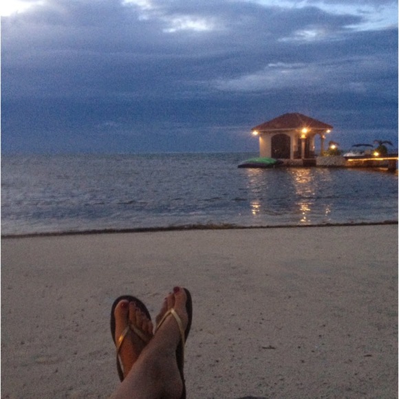 Meet your Posher, Jessica - Picture 1 of 1